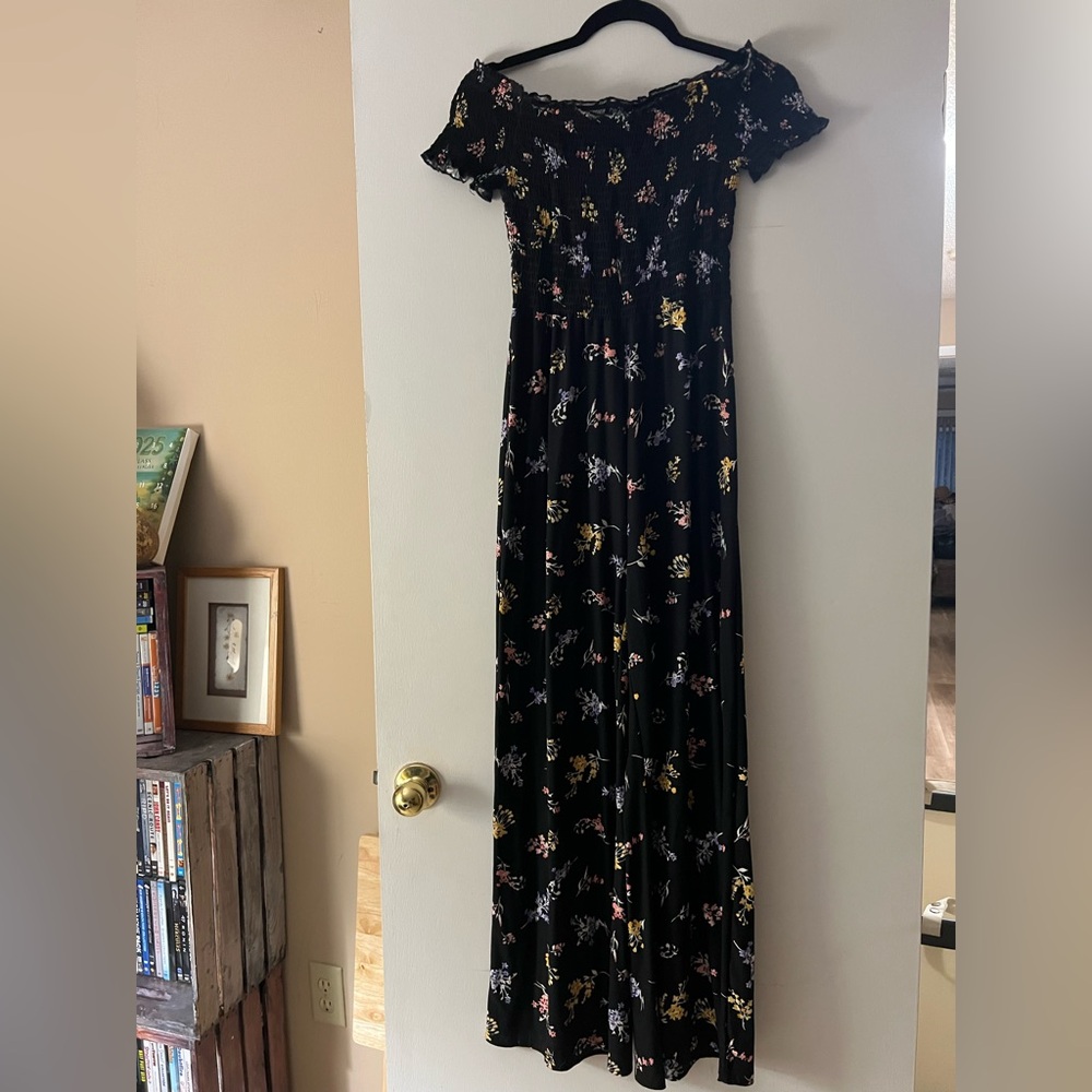 Rue21 Black Floral Romper Pantsuit Size Small